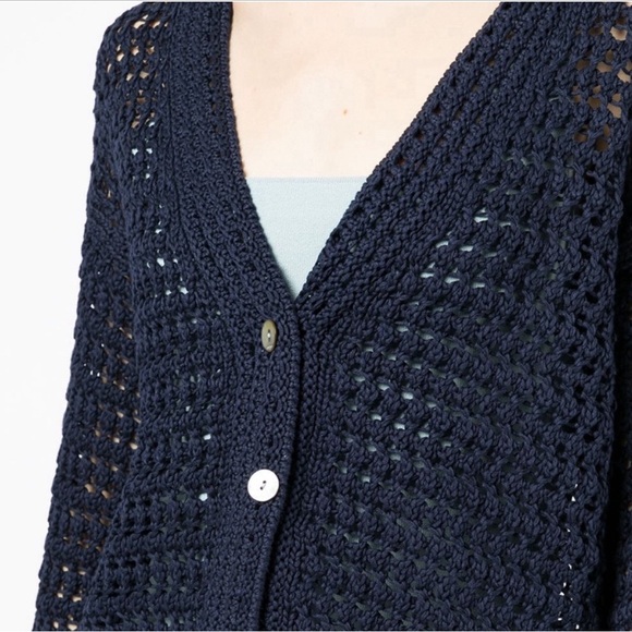 NWT VINCE knit cardigan, navy, size xs - Picture 2 of 6